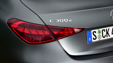 Мерседес C300e