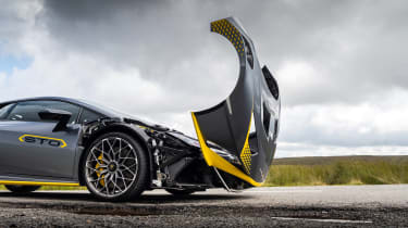 Новый Lamborghini Huracan STO 