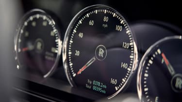 Rolls-Royce Black Badge Ghost - циферблаты