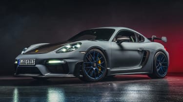 Porsche 718 Cayman GT4 - front static