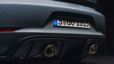 Porsche 718 Cayman GT4 - exhausts