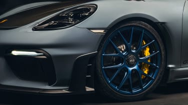 Porsche 718 Cayman GT4 - wheel