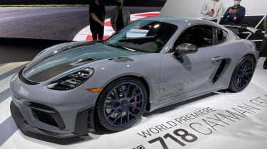 Porsche Cayman GT4 RS