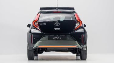 Toyota Aygo X - задняя полная
