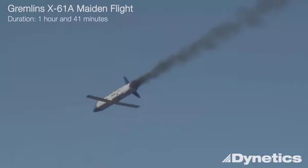 Скриншот с видео первого полета беспилотника X-61А Скриншот с видео первого полета беспилотника X-61А