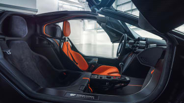 GMA T.50 - интерьер