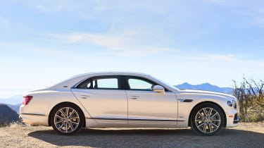 Bentley Flying Spur Hybrid 2022