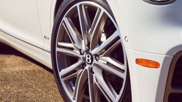 Bentley Flying Spur Hybrid 2022