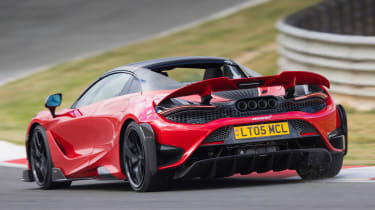 McLaren 765LT Spider - задний