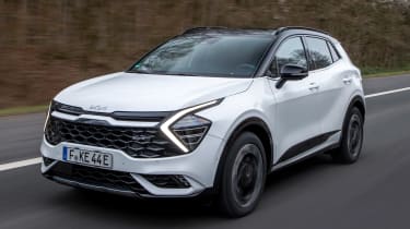 Kia Sportage PHEV — передний трекинг