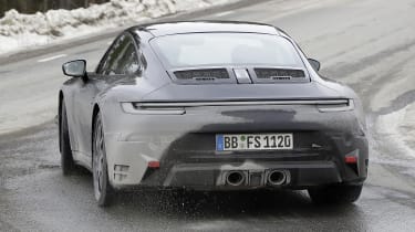 2023 Porsche 911 шпионский снимок 2