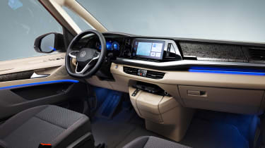 Volkswagen T7 Multivan - салон