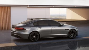 Ягуар XF 300 Спорт