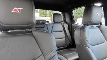 Исузу Д-Макс АТ35