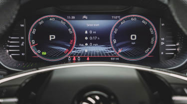 Skoda Fabia Monte Carlo - dashboard dial screen