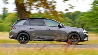 Vauxhall Astra UK — сбоку