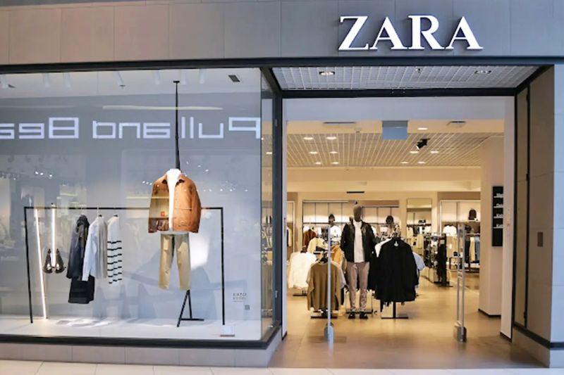 
Zara ускоряет доставку и расширяет сеть небольших магазинов
