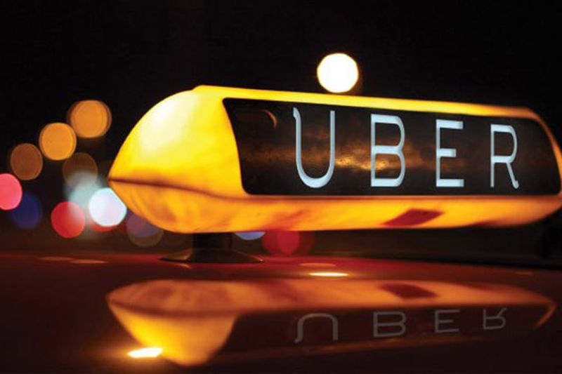 
Uber увеличивает выручку на 15% и выходит на рекорд по поездкам
