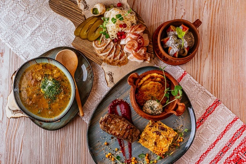 Княжеский двор.jpg