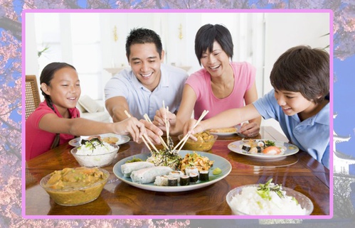 К еде в Японии относятся с уважением. К еде в Японии относятся с уважением.