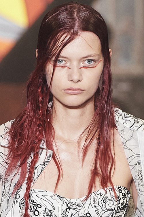 Показ Rochas весна-лето 2022 фото № 6