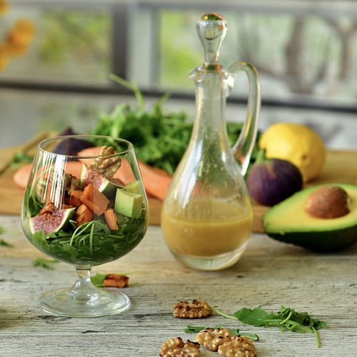 Салат с авокадо, инжиром и печеной тыквой фото № 1